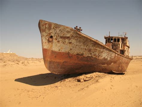 15 shipwrecks visible from land - Matador Network