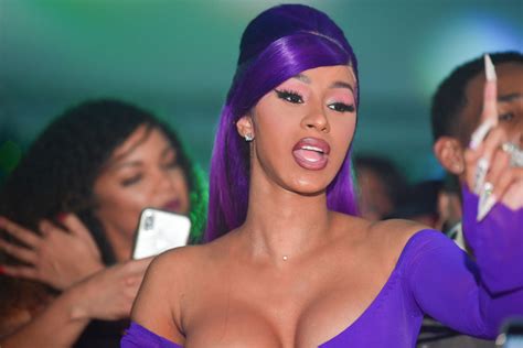 Cardi B Shares Naked Photo Of The Us First Lady Melania Trump After
