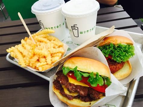 Shake Shack Doota Seoel Jung Gu Restaurantbeoordelingen Foto S En Telefoonnummer