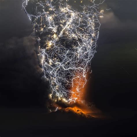 Chilean Photographer Captures Impressive Photos Of Volcanic Eruptions