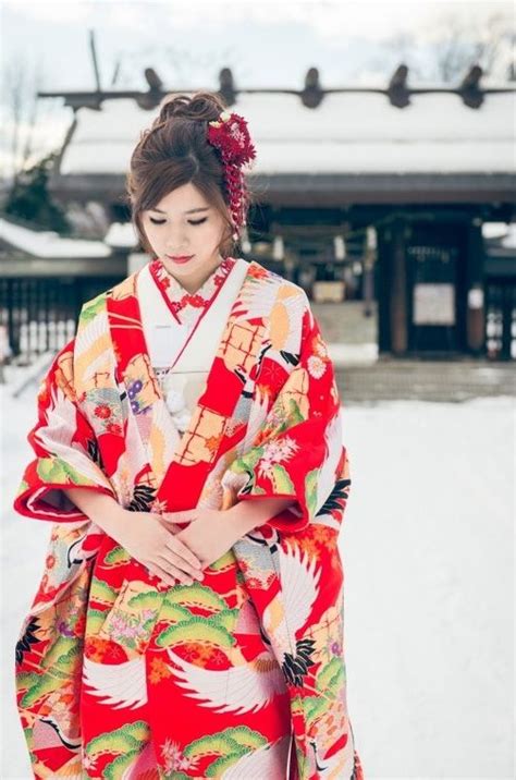 An Irouchikake Kimono Photoshoot In The Snow If You Want Snow In