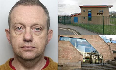 Teacher 49 Jailed For Having Sex With Pupil Daily Mail Online
