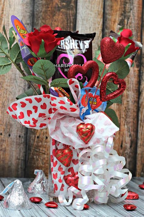 Diy Valentine S Gifts For Friends To Try This Season Feed Inspiration
