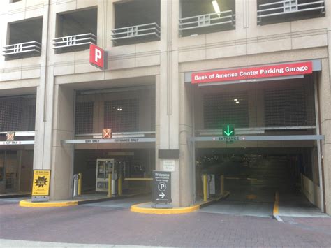 Bank Of America Center Parking Garage Parking In Charlotte Parkme