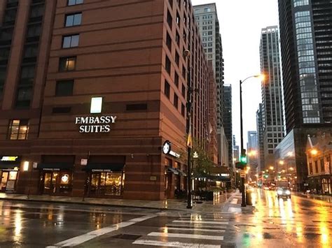 Embassy Suites By Hilton Chicago Downtown Magnificent Mile Now €98 Was €̶1̶0̶8̶ And Updated