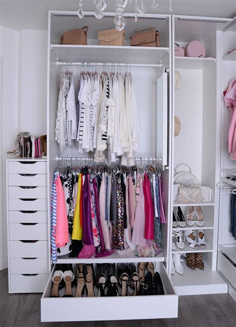 Since part of our new closet is where our old bathroom use to be, the width of our closet was determined for us at about 6.5 feet. Ikea Pax Wardrobe Walkin Closet (26) | The Pink Millennial