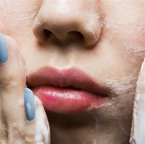 15 Best Face Washes For Acne In 2020 According To Dermatologists
