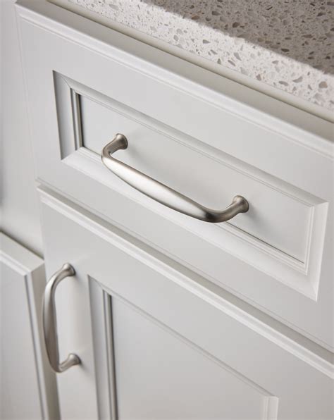Brushed nickel cabinet pulls and satin nickel hardware stops go well with many different types of cabinets. M1279 - 4"cc Pull in Brushed Satin Nickel | Kitchen ...