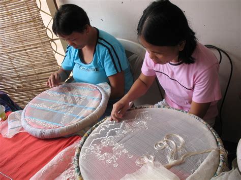 [22Burdang+Lumban-Laguna-Lumban-Ailyn+del+Moral+Embroidery+Shop-Sept+23