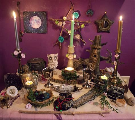 11 Ideas For Creating An Effective Altar In 2020 Witchcraft Altar