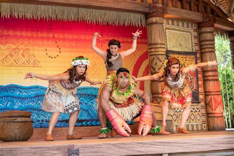 ‘moana A Homecoming Celebration Atmosphere Stage Show Now Open At