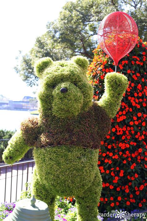 Tour The Disney Topiaries At The Epcot International Flower And Garden