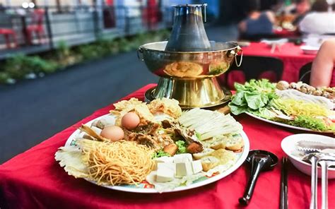 Delight in the exotic street food of malaysia before you wind up the tour. 20 Best Things To Do In Cameron Highlands, Malaysia - Dive ...