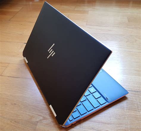 The spectre x360 aims to maximize battery life gains without sacrificing design or features, and hp says the company worked closely with microsoft to tweak drivers and settings to maximize the run time. Analizamos el HP Spectre x360 13, el mejor convertible del ...
