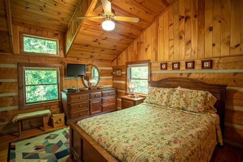 Maybe you would like to learn more about one of these? Daniel Boone Lodge: Pet Friendly Place To Stay On Vacation ...