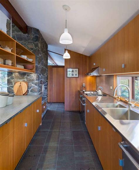 Your Guide To Creating A Mid Century Modern Kitchen