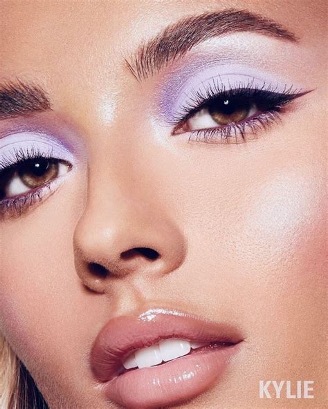 Top Models Guide In 2020 Purple Makeup Purple Eye Makeup Purple