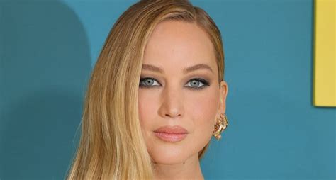 Jennifer Lawrence Stuns Fans With FULL FRONTAL Naked Scene In X Rated Comedy On Netflix She S