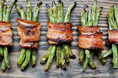 This appetizer recipe is going to require you to make little mini cups from puff pastry, but promise green bean casserole totally reinvented, but lacking none of the comfort food goodness of the original! Green Bean Bacon Bundles