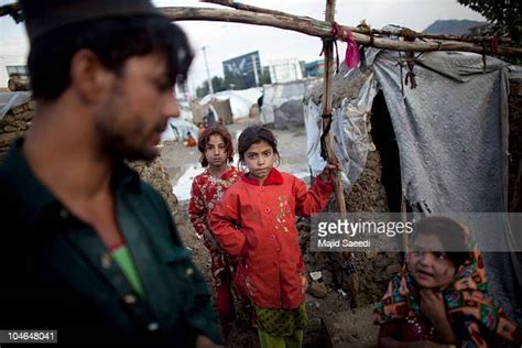 Pashtun Tribesmen And Children Living On The Outskirts Of Kabul Photos