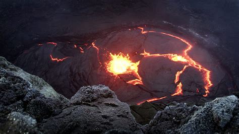 Bbc Four 10 Things You Didnt Know About Volcanoes The Sleeping