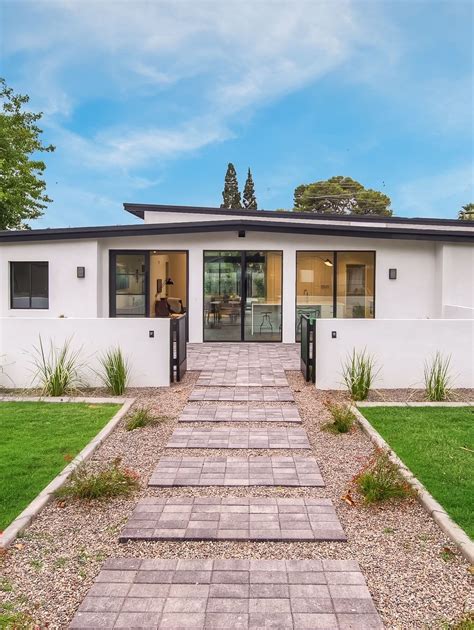 Mid Century Modern Exterior Ranch Style Home With Clean Black And White