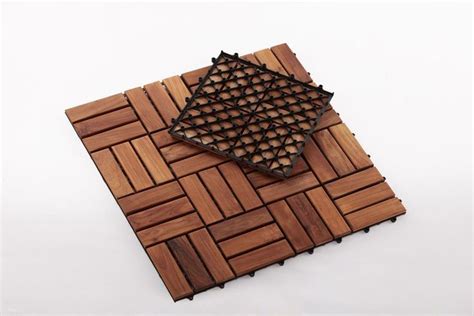 A Piece Of Wood That Has Been Made Out Of Squares