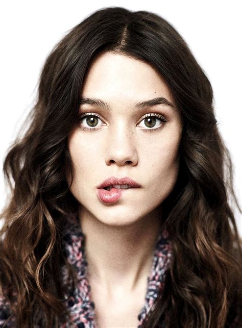 picture of astrid berges frisbey