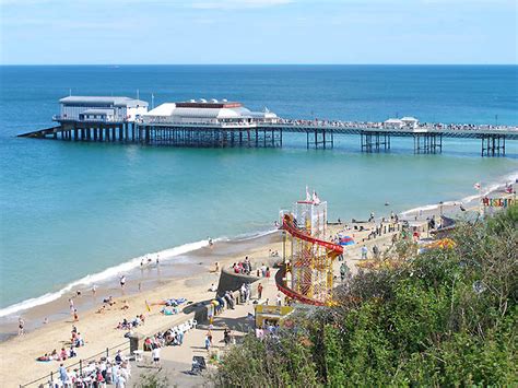 Being one of the larger towns in the area, there is a host of quality rented holiday cottages and houses in the cromer area. Out & About » Coastguards Cottage