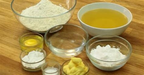 Lidah buaya atau aloe vera adalah tanaman dari mediterania yang mengandung banyak sekali nutrisi di dalamnya. Cara Buat Kuih Lidah Buaya Sukatan Cawan - Jawkoscc