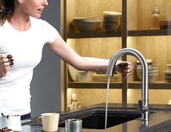 It is also finished in a rustproof brushed nickel material for better protection. Touchless Kitchen Faucets and Hands-free Faucets in Miami ...