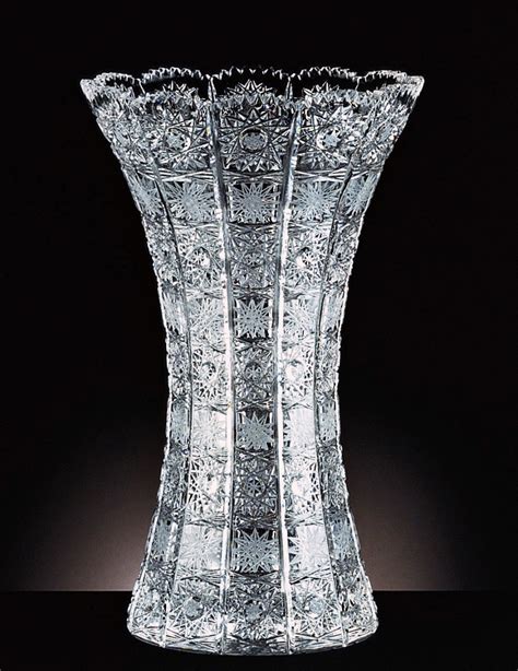 どうかご Czech Bohemian Crystal Glass Footed Vase 16 H Amber Yellow Plantica Vintage European Design