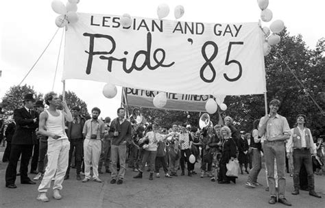 22 Incredible Photos Of Lgbtq Pride Celebrations Over The Decades Huffpost