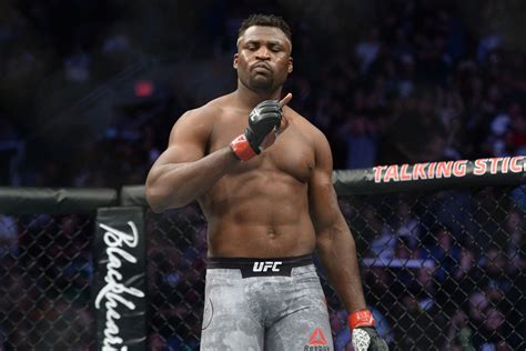 Latest on francis ngannou including news, stats, videos, highlights and more on espn. UFC on ESPN 3: Ngannou Favored to Finish Dos Santos