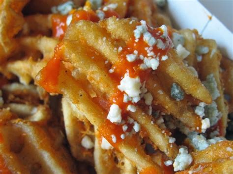 Review Carls Jr Buffalo Blue Cheese Crisscut Fries