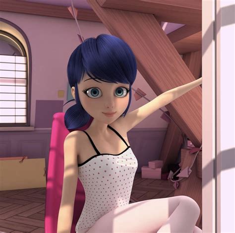 Marinette Dupain Cheng Miraculous Ladybug And Chat Noir Wallpaper In