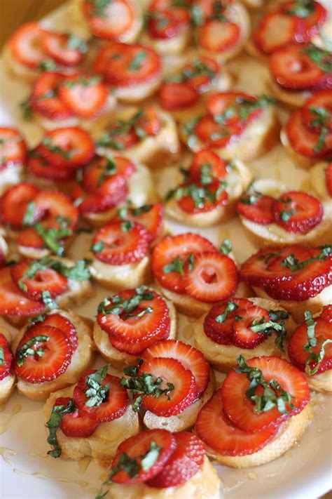So you've decided that a virtual baby shower is a way to go, but you're unsure how to go about it. "Welcome to the World" baby shower | Food, Food recipes ...