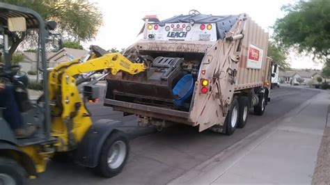 Trash and recycling pickup in knoxville, tn with waste management, you'll find a partner that is committed to improving our local environment and the areas near the university of tn , worlds fair park and mcghee tyson airport. North Phoenix Bulk Trash Pickup Schedule 2019 - 2020