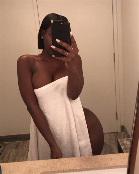 Bria Myles Nude And Sexy 20 Photos The Fappening