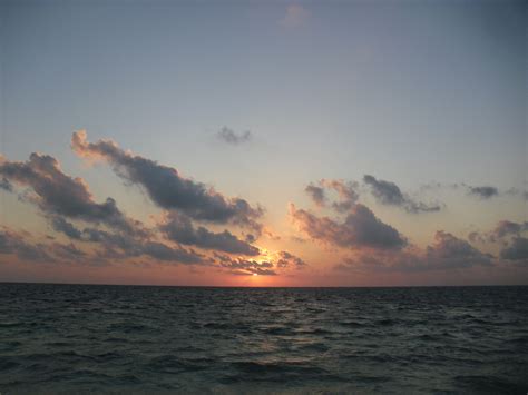Beautifull Riveira Maya Morning Sunrises Over The Beach Riviera Maya