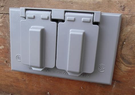 I tried to plug to the outlet in the back, and it also doesn't have any. Saving Money With DIY: How to Replace an Outdoor Outlet Cover