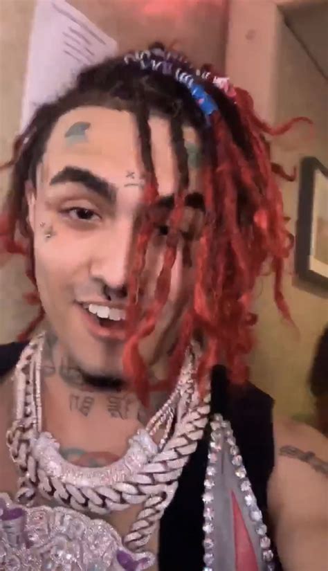 Pin By C0ttagec0re On Lil Pump Hairstyle Lil Pump Hair Styles