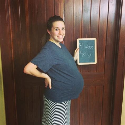 Jill Duggar Still Pregnant 11 Past Due Date—see Her Baby Bump E Online