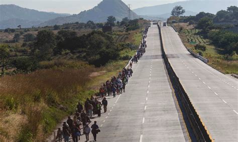 Estados Unidos Refuerza Frontera Con Tijuana Ante Avance De Caravana