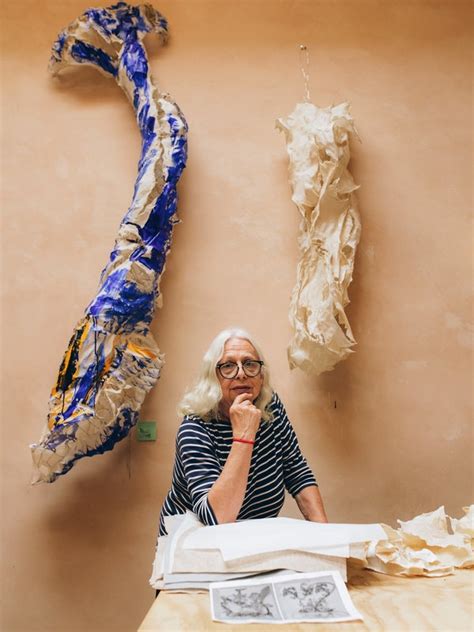 Lynda Benglis Redefined Sculpture In The 60s Now Shes At Her Most