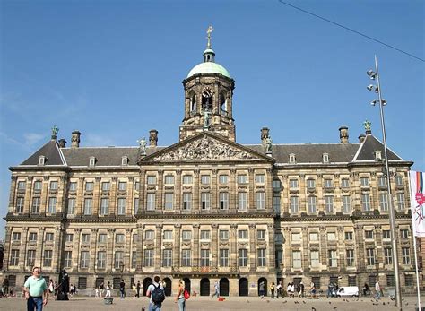 A Guide To 12 Breathtaking Castles And Palaces In The Netherlands
