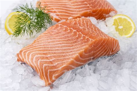 Whether salmon is done cooking can be largely determined by paying attention to visual cues. How Long Can You Keep Fresh Salmon In The Fridge? (+5 ...