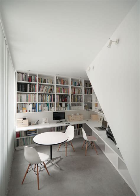 Modern Home Library Designs That Know How To Stand Out