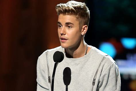 Justin Bieber Goes Tattoo less In His New Video, Anyone, Starring Zoey ...