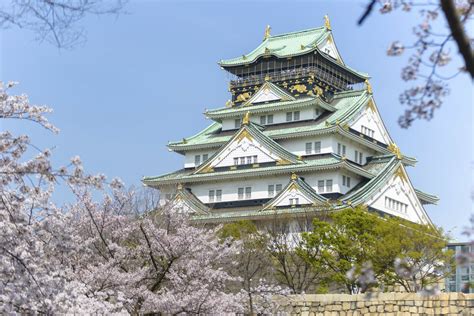 Get the reviews, ratings built and rebuilt numerous times since 1653, osaka castle looms over its surrounding gardens, moats. Nusatrip Blog (Travel online - domestik & internasional ...